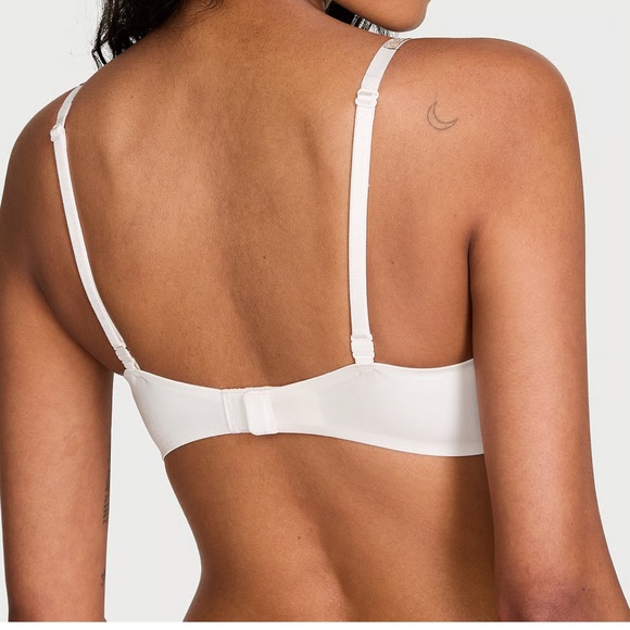 Lace Bombshell Rhinestone Victoria Secret Bra - Picture 8 of 9